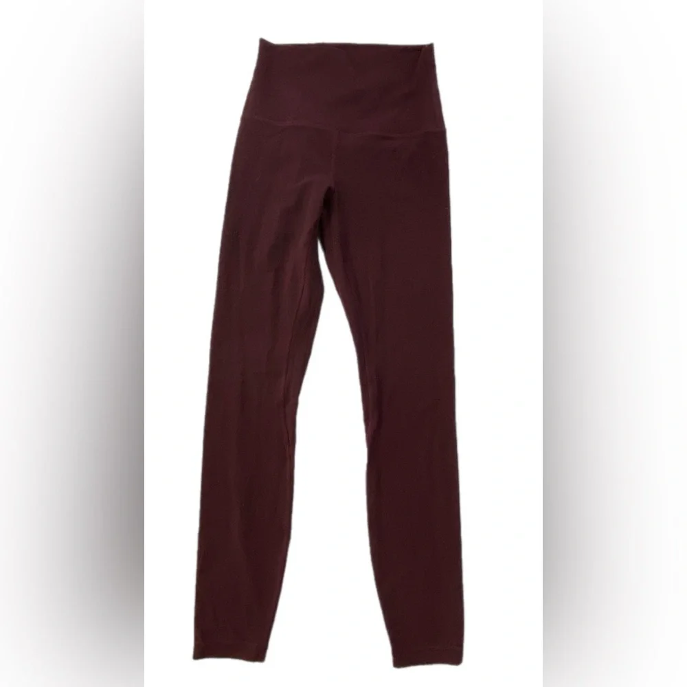 Lululemon Align Pant II 25” pilling throughout Cassis size 2 - Picture 8 of 16
